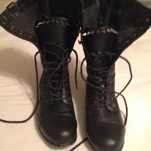 Lace up boots